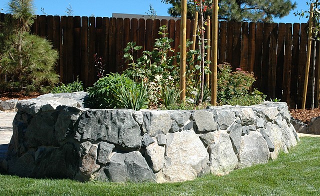 Raised Planter Detail 1